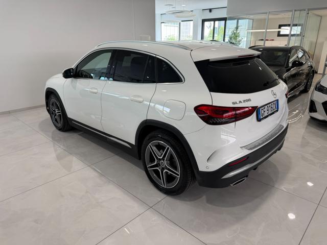 Mercedes-Benz GLA 200 Automatic Premium *GANCIO TRAINO* - foto 4 di 4