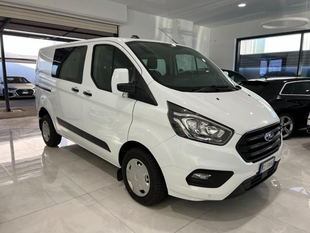 Ford Transit Custom 300 2.0 EcoBlue Hybrid 130 PC-DC 6 posti Trend usato a ASOLO