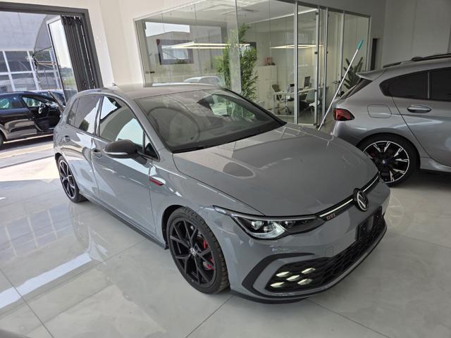 Volkswagen Golf 2.0 TSI DSG GTI *Sedili riscaldati Black pack* usato a ASOLO