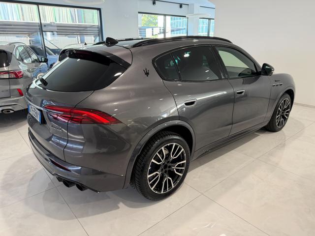 Maserati Grecale MHEV 330 CV AWD Modena *TETTO PANORAMICO* - foto 3 di 4