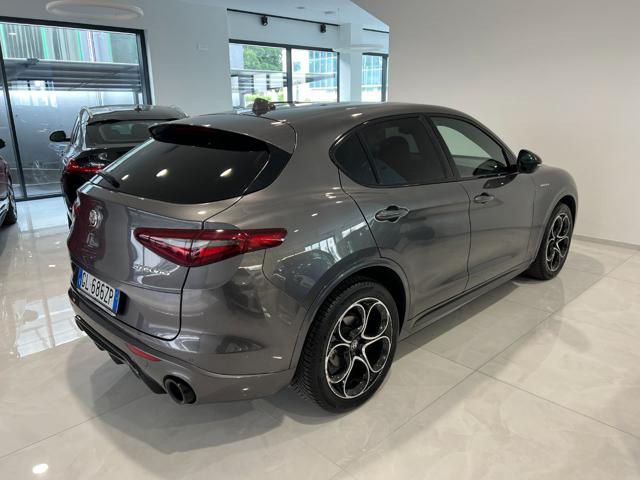 Alfa Romeo Stelvio 2.2 Turbodiesel 210 CV AT8 Q4 Veloce - foto 3 di 21