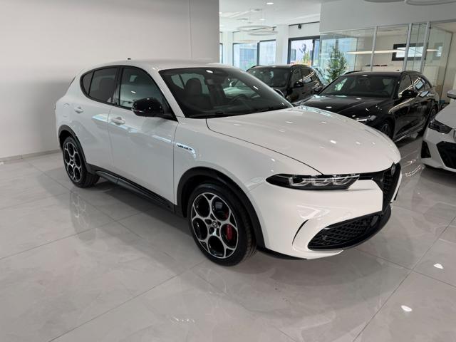 Alfa Romeo Tonale 1.5 160 CV MHEV TCT7 Veloce *Winter Pack* - foto 2 di 21
