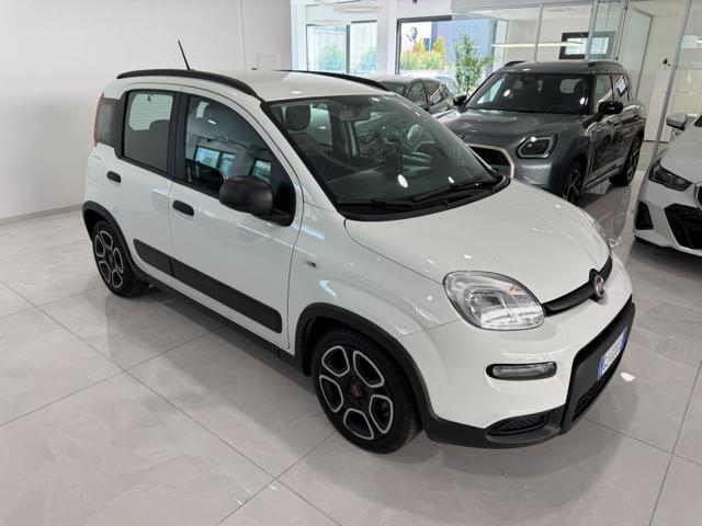 Fiat Panda 1.0 FireFly S&S Hybrid City Life - foto 3 di 4