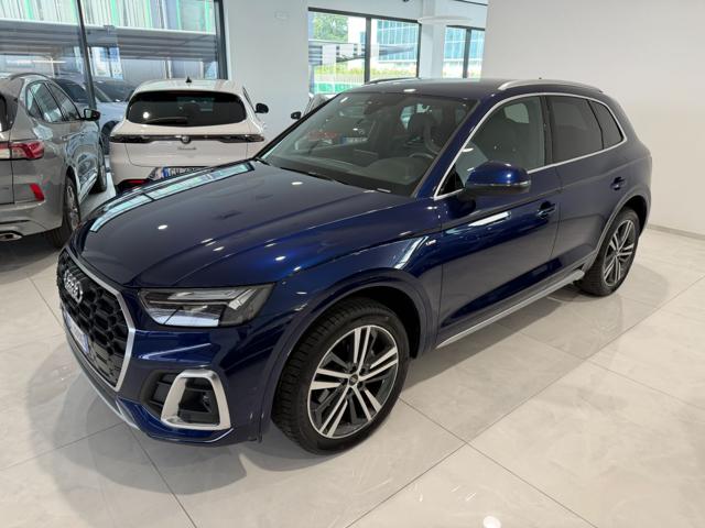 Audi Q5 40 TDI 204 CV quattro S tronic S line, del 2022, 29.000 km, in vendita a Asolo (TV)