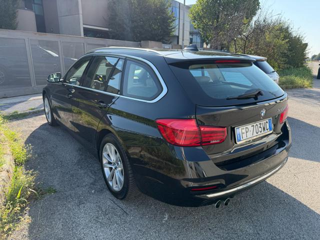 BMW 320 d Efficient Dynamics Touring Luxury Tetto panorama - foto 4 di 7