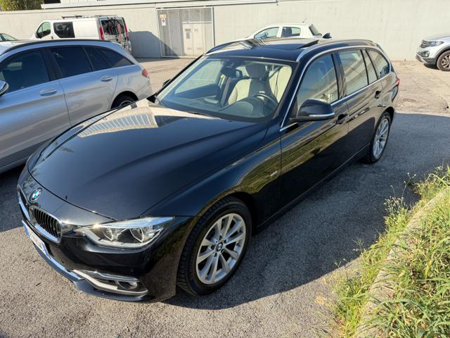 BMW 320 d Efficient Dynamics Touring Luxury Tetto panorama, del 2018, 151.000 km, in vendita a Asolo (TV)