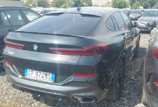 BMW X6 xDrive30d 48V Msport - foto 3 di 4