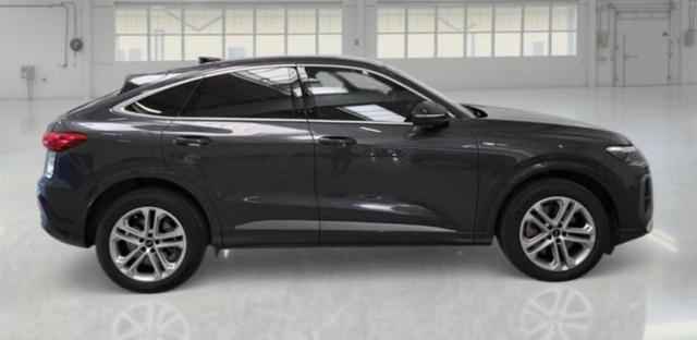 Audi Q5 SPB 40 TDI quattro S tronic S line Edition - foto 3 di 4
