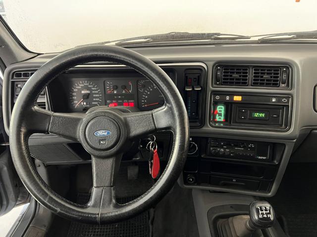Ford Sierra RS Cosworth 3 porte usato a ASOLO