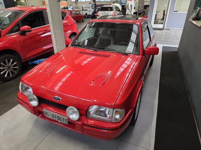 Ford Escort 1.6i turbo RS - foto 2 di 4