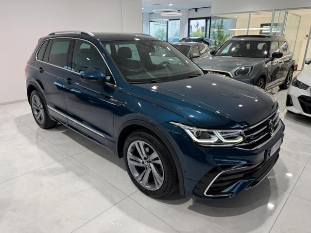 Volkswagen Tiguan 1.5 TSI 150 CV DSG ACT R-Line" IQ Led" - foto 2 di 4