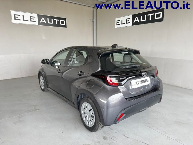 Toyota Yaris 1.5 Hybrid 5 porte - Neopatentati - foto 4 di 14