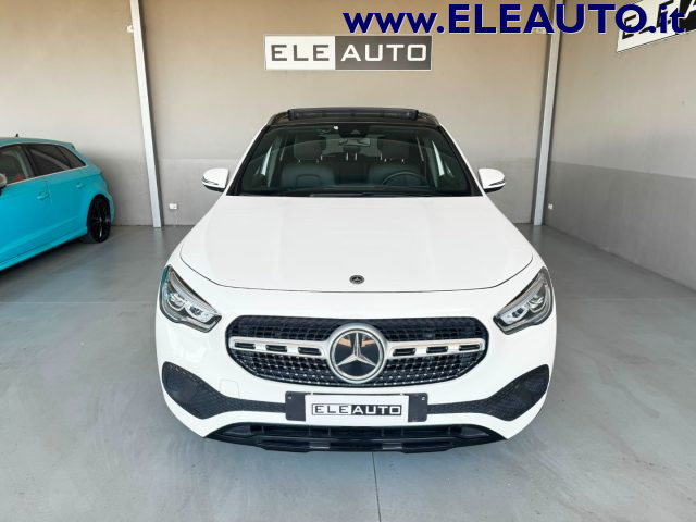 Mercedes-Benz GLA 220 d 190cv Automatic 4Matic Sport Tetto Apr. - 19'' - foto 2 di 4