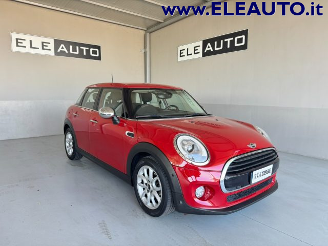 MINI Cooper 5 porte 1.5 Hype 136cv Automatic - Navi - Led, del 2017, 75.000 km, in vendita a Sedriano (MI)
