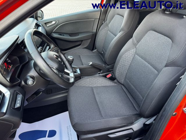 Renault Clio 1.0 SCe 65 CV 5 porte Equilibre, del 2023, 35.000 km, in vendita a Sedriano (MI)