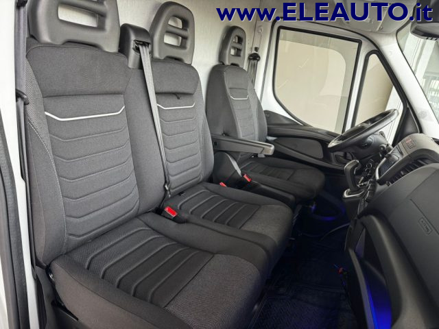 Iveco Daily 35S14A8V 2.3 HPT PLM-TA Hi-Matic Iva inclusa Art36 usato a SEDRIANO
