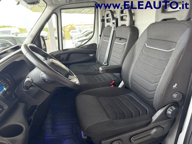 Iveco Daily 35S14A8V 2.3 HPT PLM-TA Hi-Matic Iva inclusa Art36, del 2024, 129.000 km, in vendita a Sedriano (MI)