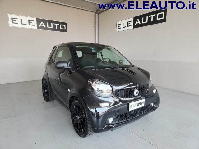 smart forTwo 70 1.0 twinamic cabrio Passion, del 2019, 89.000 km, in vendita a Sedriano (MI)