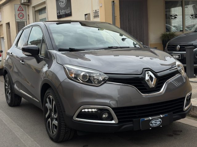 Renault Captur 1.5 dCi 90 Energy R-Link - foto 2 di 4