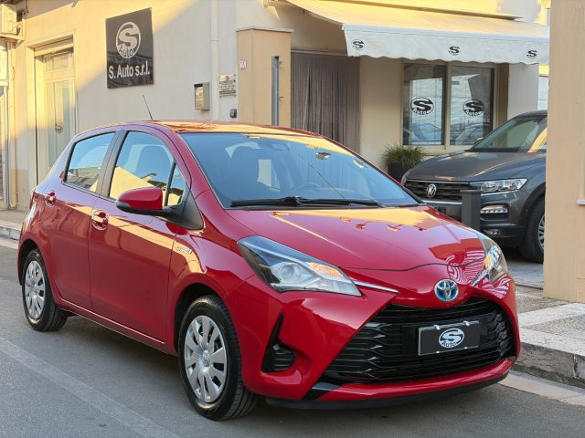 Toyota Yaris 1.5 Hybrid Cool usato a SAN MICHELE SALENTINO