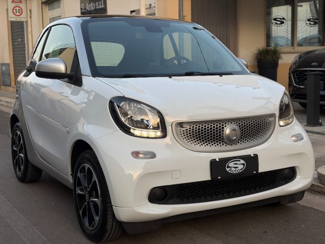 smart forTwo 70 1.0 twinamic Passion - foto 2 di 4