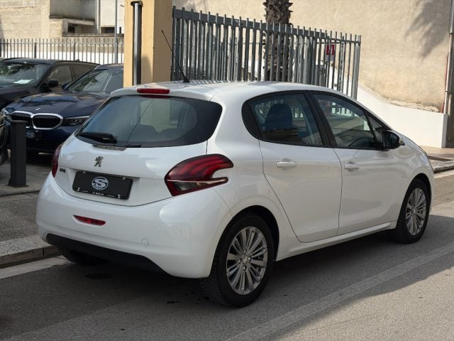 Peugeot 208 1.2 82 Business - foto 3 di 4