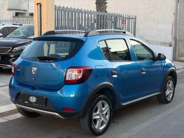 Dacia Sandero Stepway 1.5 dCi 8V 90CV - foto 3 di 4