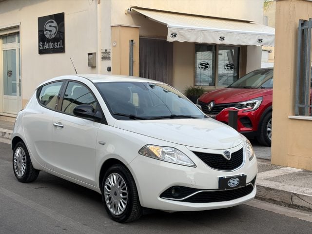 Lancia Ypsilon 1.2 69 CV 5P. Gold usato a SAN MICHELE SALENTINO