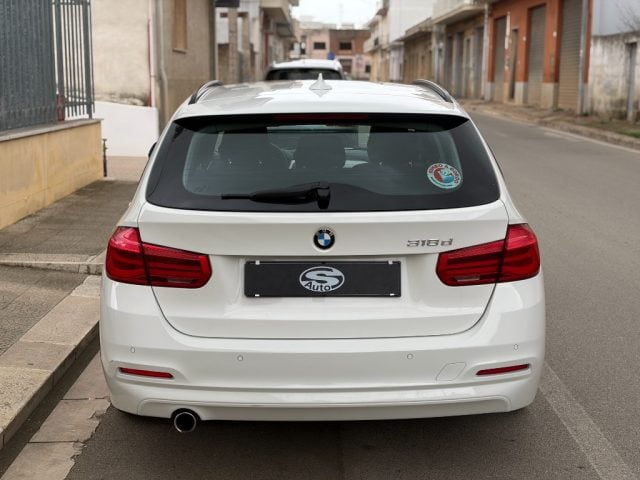 BMW 318 d Touring Advantage Aut. - foto 4 di 4