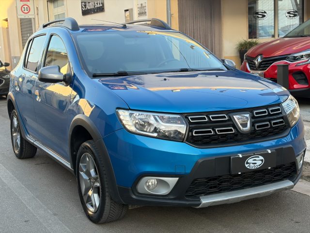 Dacia Sandero Stepway TCe GPL 90CV Techroad - foto 2 di 4