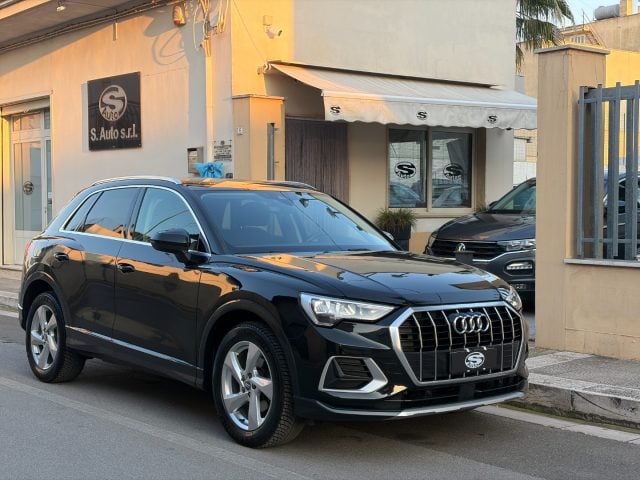 Audi Q3 35 2.0 TDI S-tronic Advanced usato a SAN MICHELE SALENTINO
