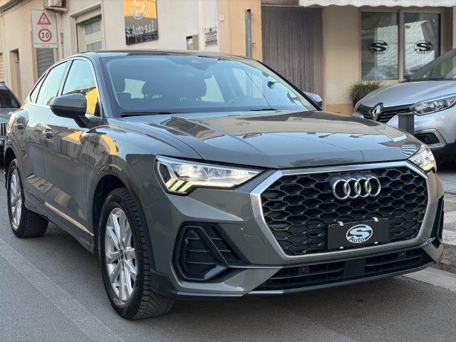 Audi Q3 Sportback 2.0TDI S-tronic Sport Plus - foto 2 di 4