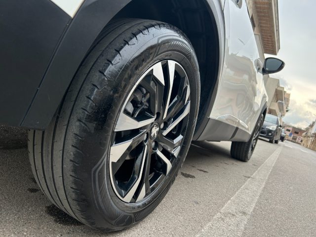 Peugeot 2008 1.5BlueHDi 100 Allure Pack *Coockpit* - foto 4 di 4