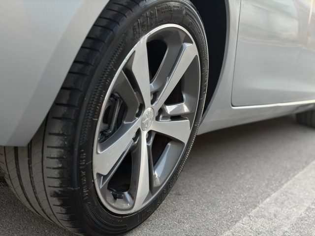 Peugeot 308 1.6BlueHDi 120 Allure - foto 4 di 4