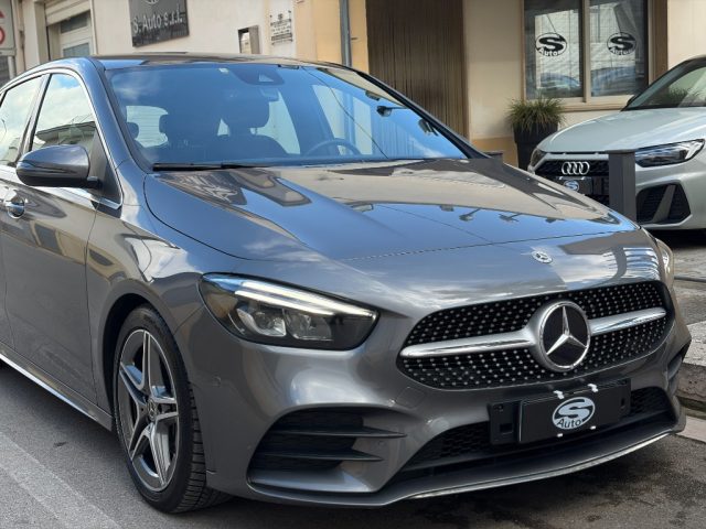Mercedes-Benz B 180 d Automatic Premium AMG - foto 2 di 4