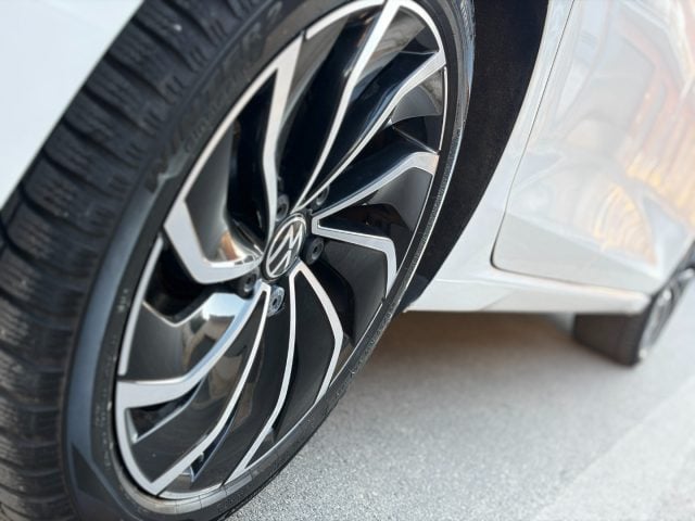 Volkswagen Golf 2.0 TDI 150 DSG Style - foto 4 di 4