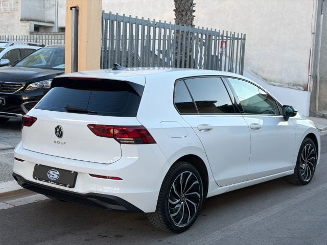 Volkswagen Golf 2.0 TDI 150 DSG Style - foto 3 di 4