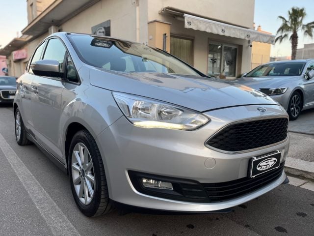Ford C-Max 1.5TDCi Titanium - foto 2 di 4