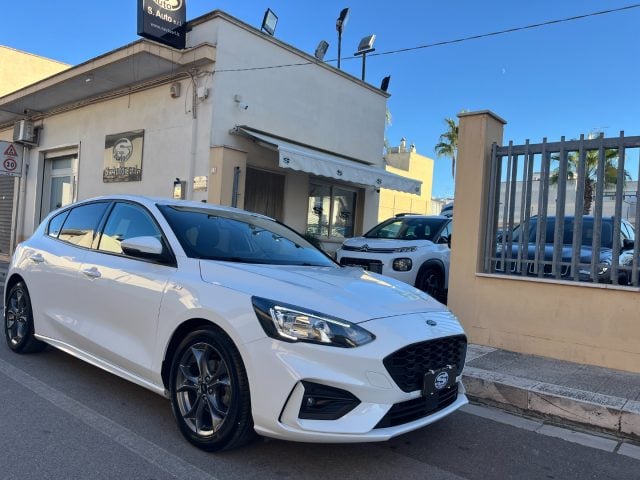 Ford Focus 1.5 EcoBlue 120 CV ST-Line usato a SAN MICHELE SALENTINO