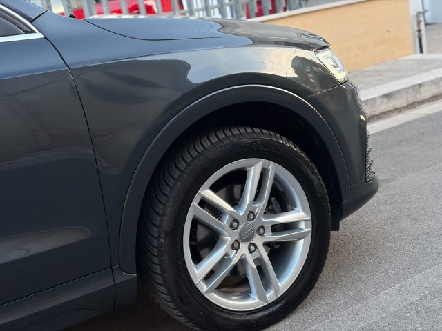 Audi Q3 2.0TDI 150 quattro S-tronic Edition Sport - foto 3 di 25