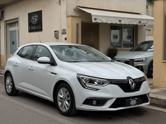 Renault Megane 1.5 dCi 115 CV Business, del 2019, 169.000 km, in vendita a San Michele Salentino (BR)
