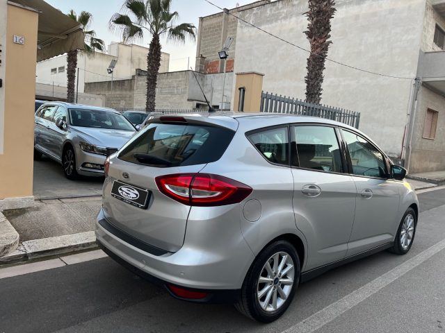 Ford C-Max 1.5TDCi Titanium - foto 4 di 4