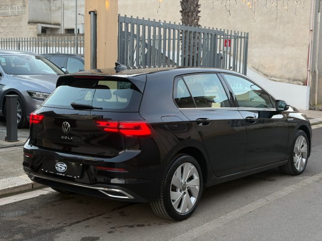 Volkswagen Golf 2.0TDI 150 DSG Style - foto 4 di 4