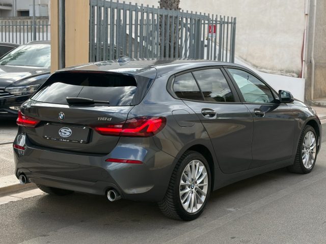 BMW 118 d 5p. Advantage - foto 3 di 4