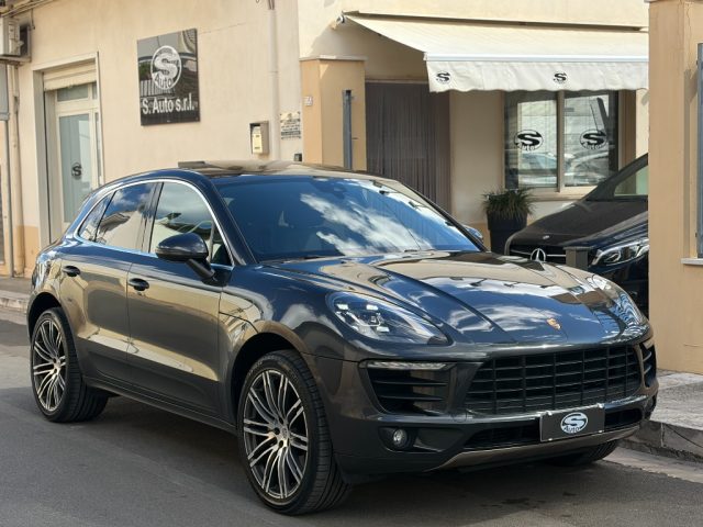 Porsche Macan 3.0 Diesel S *TETTO*, del 2016, 182.880 km, in vendita a San Michele Salentino (BR)