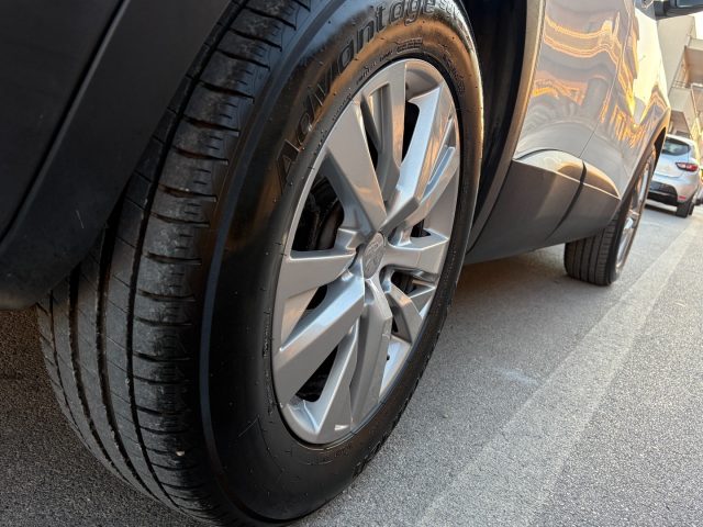 Peugeot 3008 1.6BlueHDi 120 EAT6 Business - foto 4 di 4