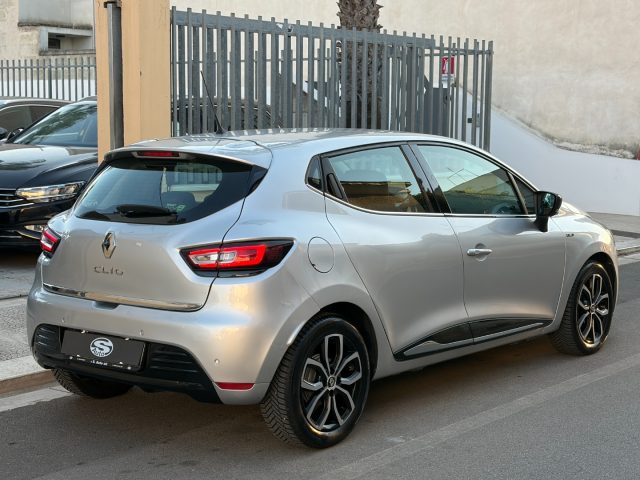 Renault Clio 1.5dCi 75CV Moschino Life - foto 4 di 4