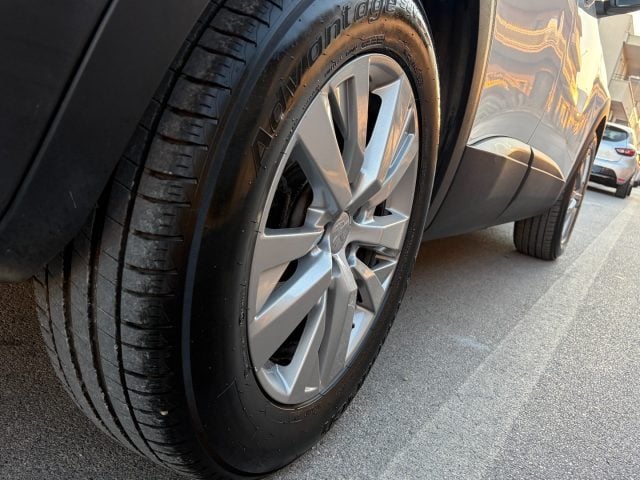 Peugeot 3008 1.6BlueHDi 120 EAT6 Business - foto 4 di 4