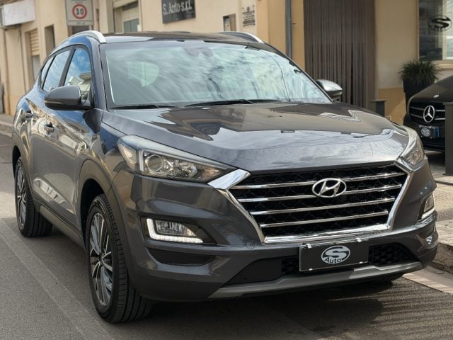 Hyundai TUCSON 1.6 CRDi 136CV Exellence - foto 2 di 4