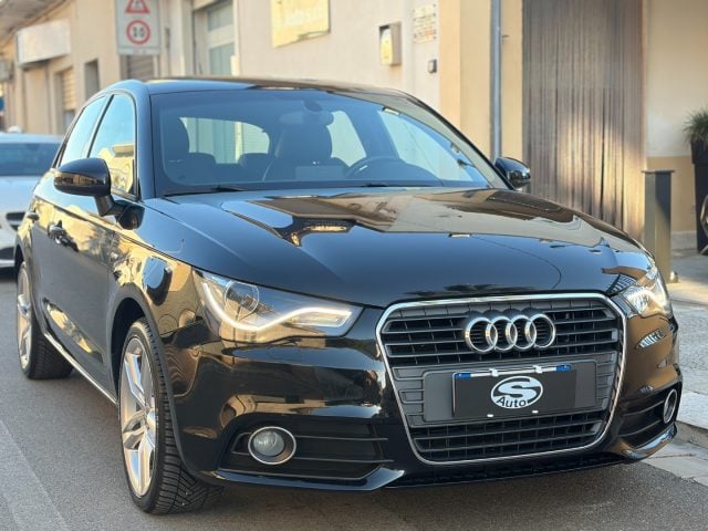 Audi A1 SPB 1.2 TFSI S line - foto 2 di 4
